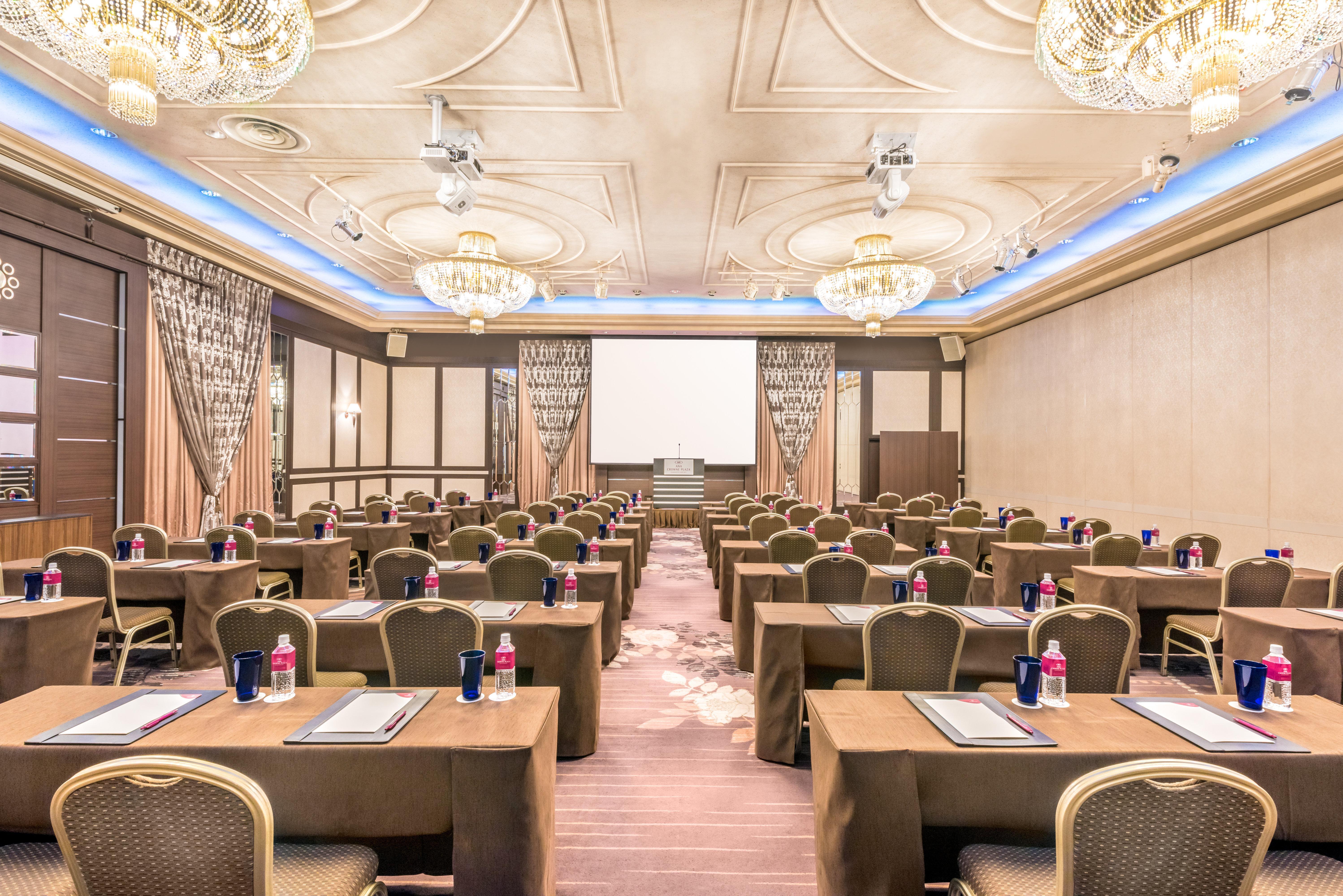 Ana Crowne Plaza Kumamoto New Sky By Ihg Hotell Exteriör bild