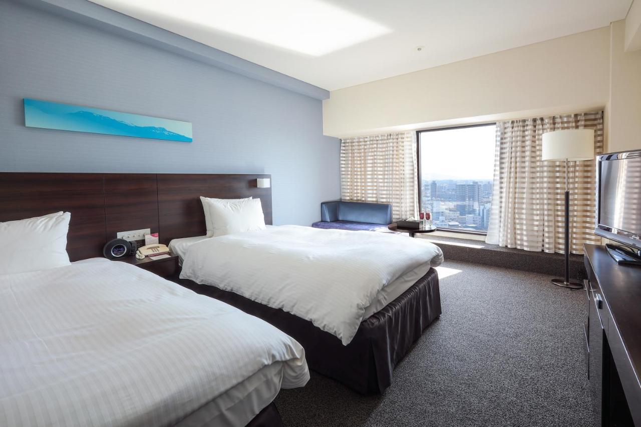 Ana Crowne Plaza Kumamoto New Sky By Ihg Hotell Exteriör bild