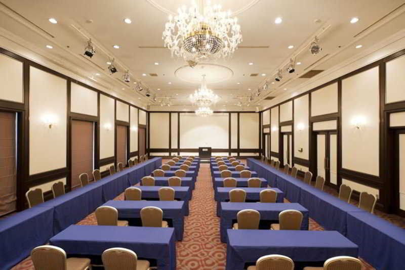 Ana Crowne Plaza Kumamoto New Sky By Ihg Hotell Exteriör bild